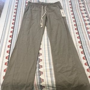 Brand new ROXY beach pants